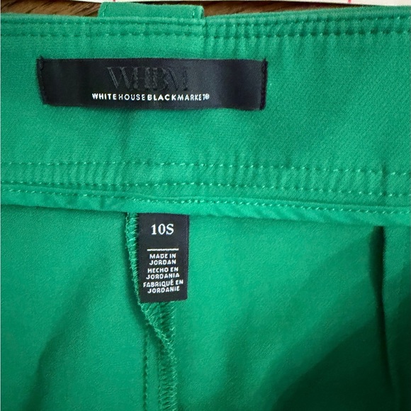 White House Black Market Kelly Green Cropped Pants - Picture 4 of 9